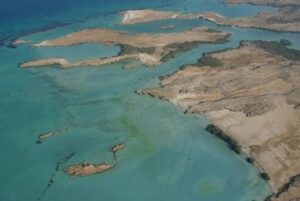 Jizan+Farasan+Islands-Saudi Farasan Islands coastline near Jizan, Saudi Arabia